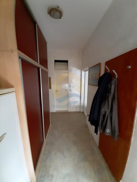Dvosoban stan u Tivtu, 72m² 3