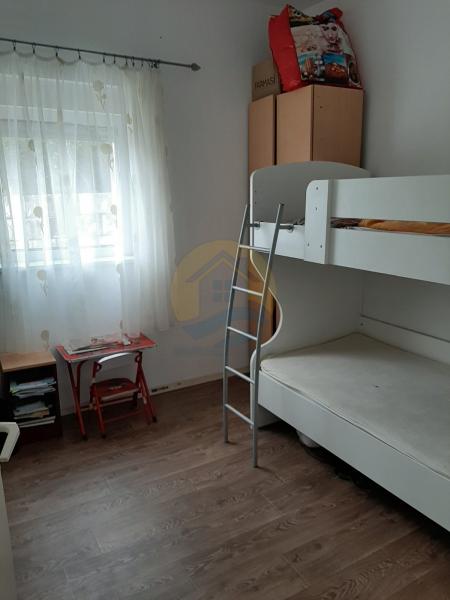 Dvosoban stan u Tivtu, 72m² 4