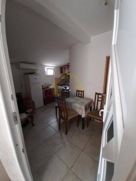 Dvosoban stan u Tivtu, 72m² 5