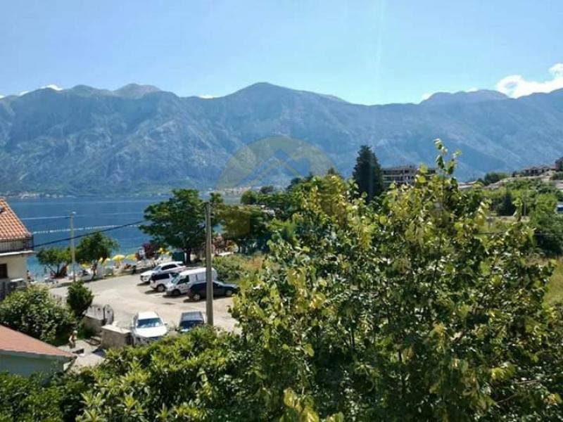 Spacious family house for sale in Stoliv, Kotor - Montenegro. Quiet location, airport vicinity. 12