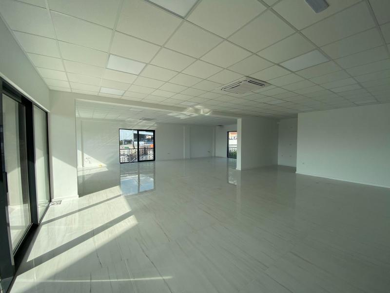 Poslovni prostor u Kotoru, 153m² 4