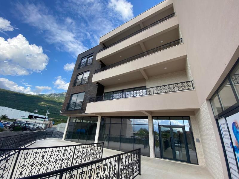 Poslovni prostor u Kotoru, 153m² 9