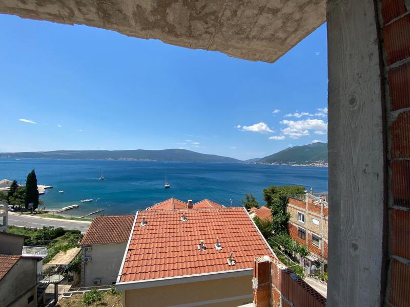 Two bedroom apartment with sea view in Tivat (under construction) 4