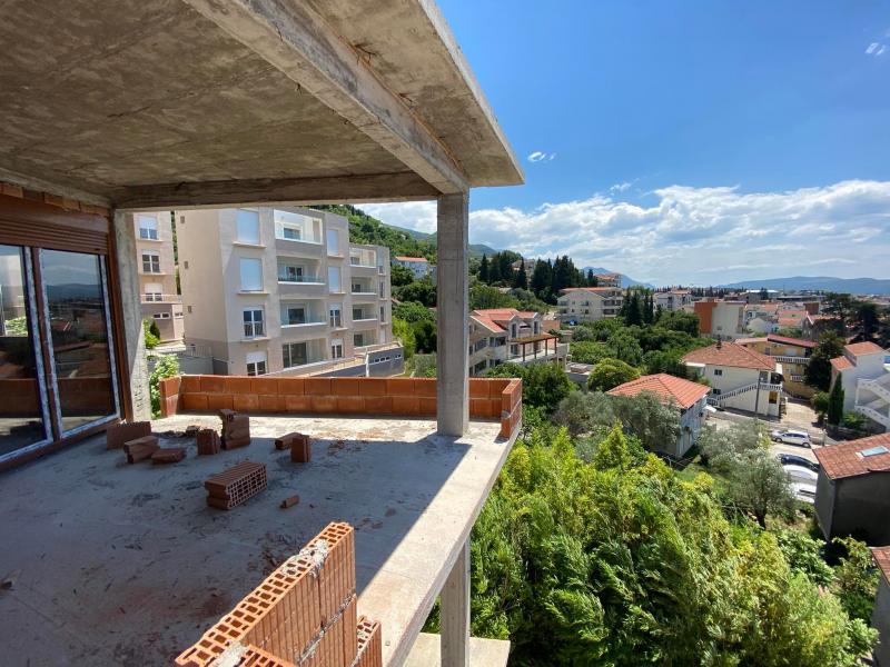 Two one bedroom apartments with sea view in Tivat (under construction) 7