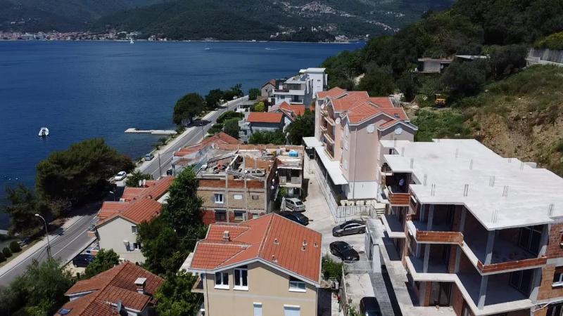 Two one bedroom apartments with sea view in Tivat (under construction) 9