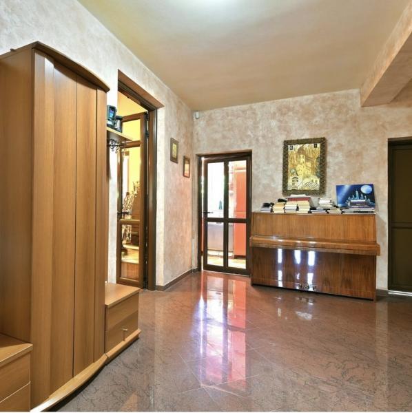 Kuća u Podgorici, 250m² 8