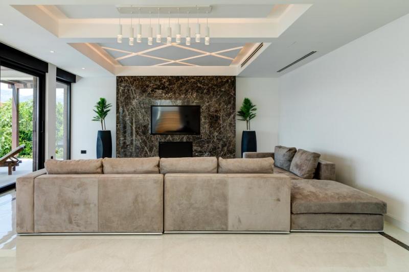 Kuća u Tivtu, 452m² 2