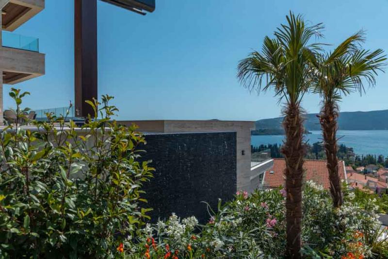 Kuća u Tivtu, 452m² 30