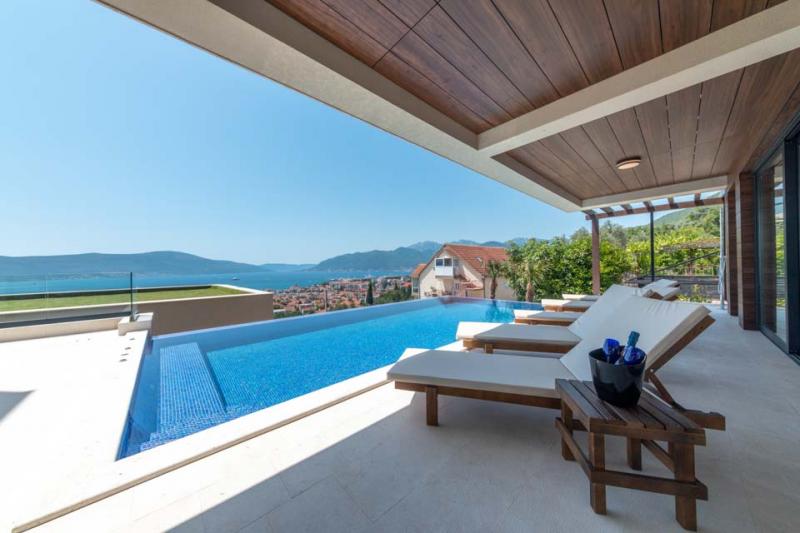 Kuća u Tivtu, 452m² 9