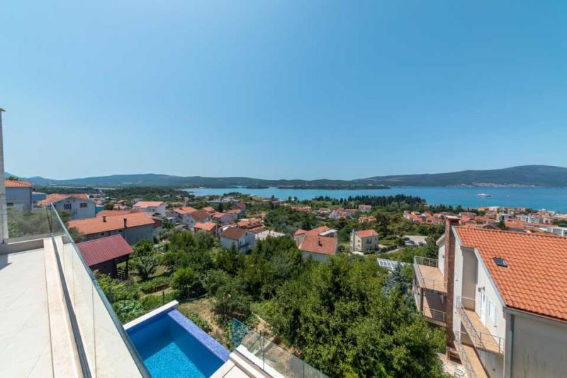 Kuća u Tivtu, 472m² 16