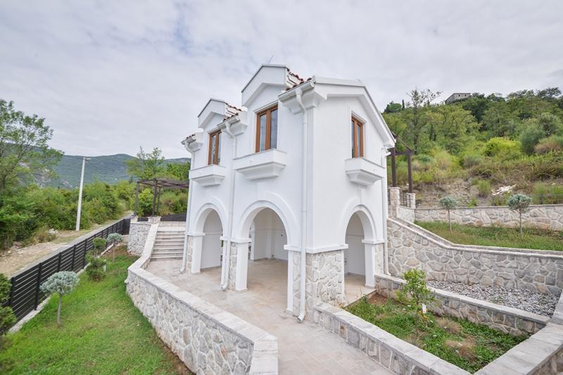 Five-bedroom Villa With A Panoramic View Over Tivat BRAND NEW 13