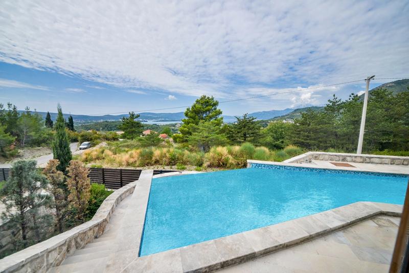 Five-bedroom Villa With A Panoramic View Over Tivat BRAND NEW 4