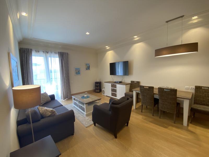 Luxury 1-bedroom in Porto Montenegro 3