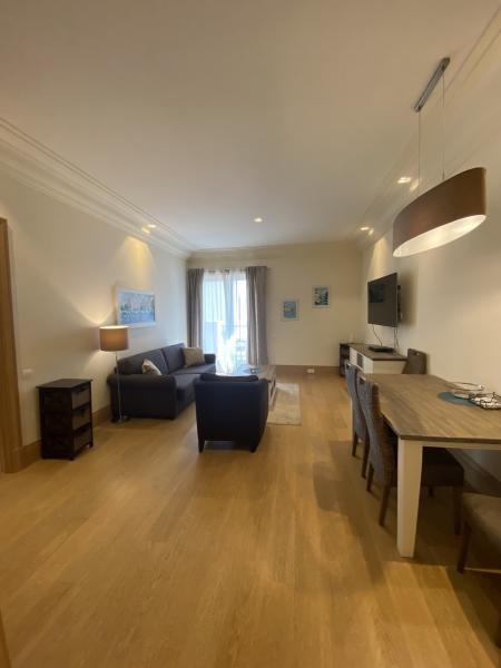 Luxury 1-bedroom in Porto Montenegro 4