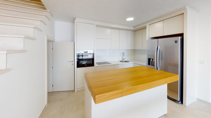Nekretnina u Budvi, 147m² 18