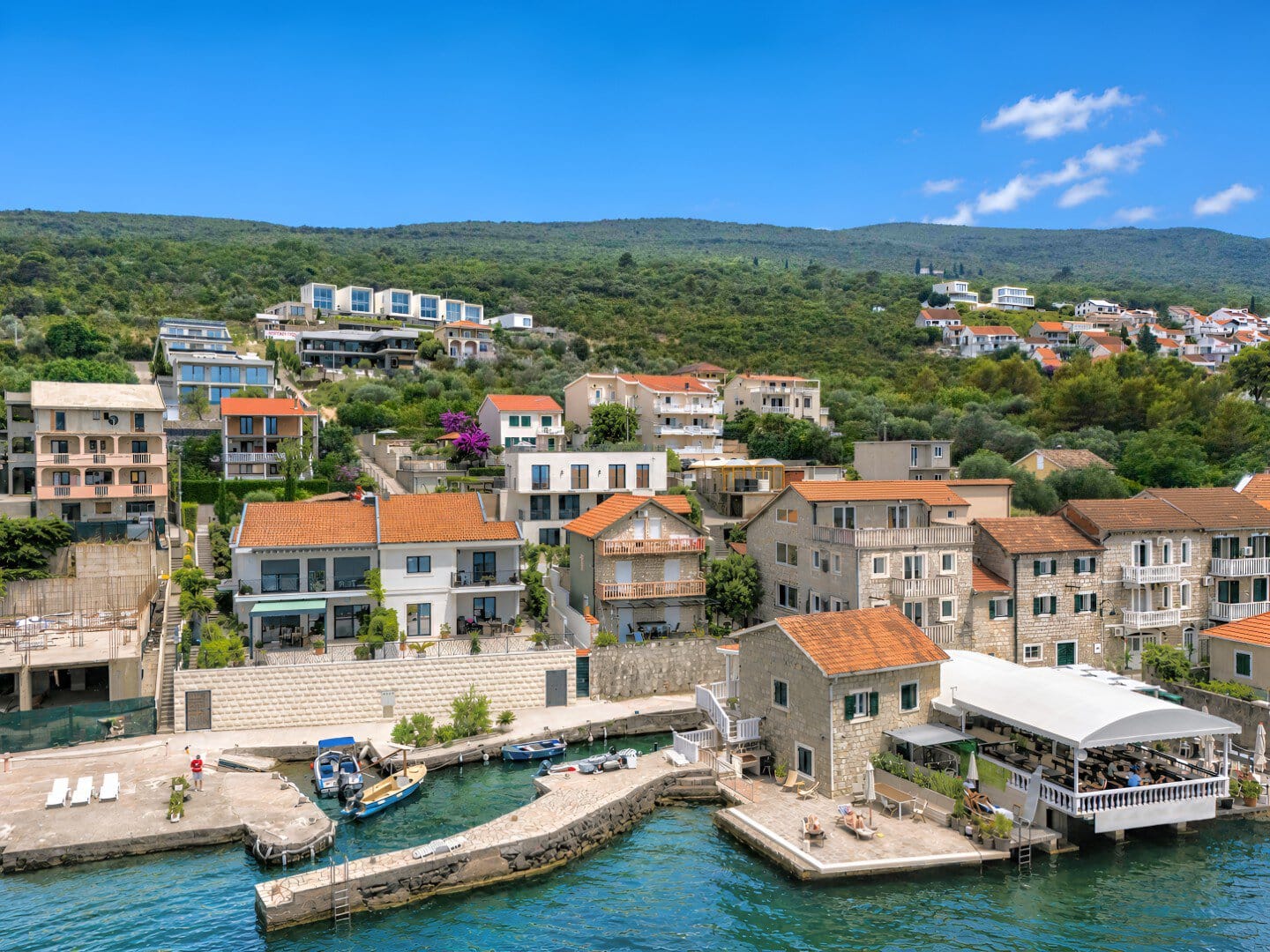 Kuća u Tivtu, 200m²
