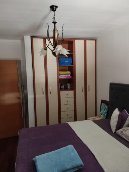 Prodaje se namjesten trosoban stan u naselju Gorica C, Podgorica 11
