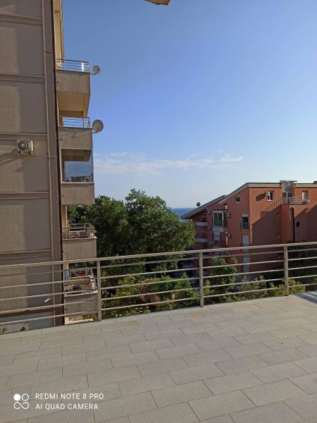 Dvosoban stan u Budvi, 135m²
