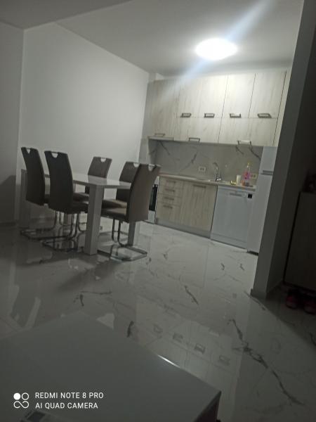Dvosoban stan u Budvi, 135m² 14
