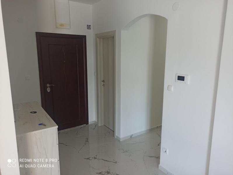 Dvosoban stan u Budvi, 135m² 15