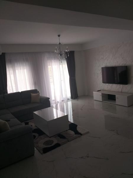 Dvosoban stan u Budvi, 135m² 18