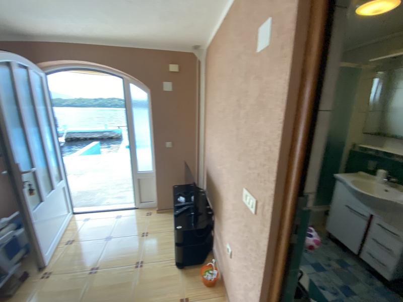 Kuća u Tivtu, 323m² 3