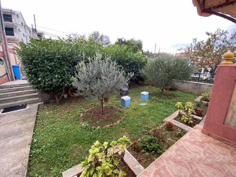 Kuća u Tivtu, 323m² 7
