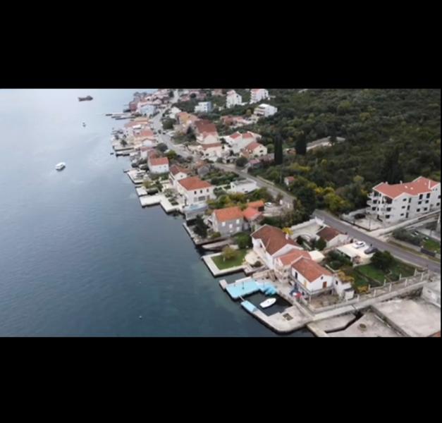 Kuća u Tivtu, 323m² 9