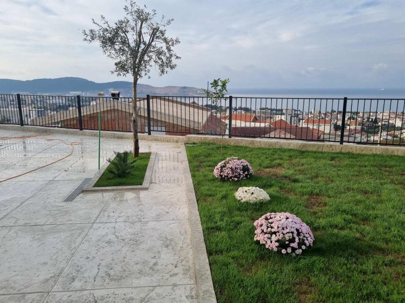 Kuća u Baru, 486m² 4