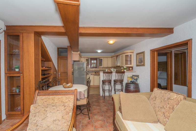 Luxury house with a pontoon and a view of the sea in Kotor is for rent 7