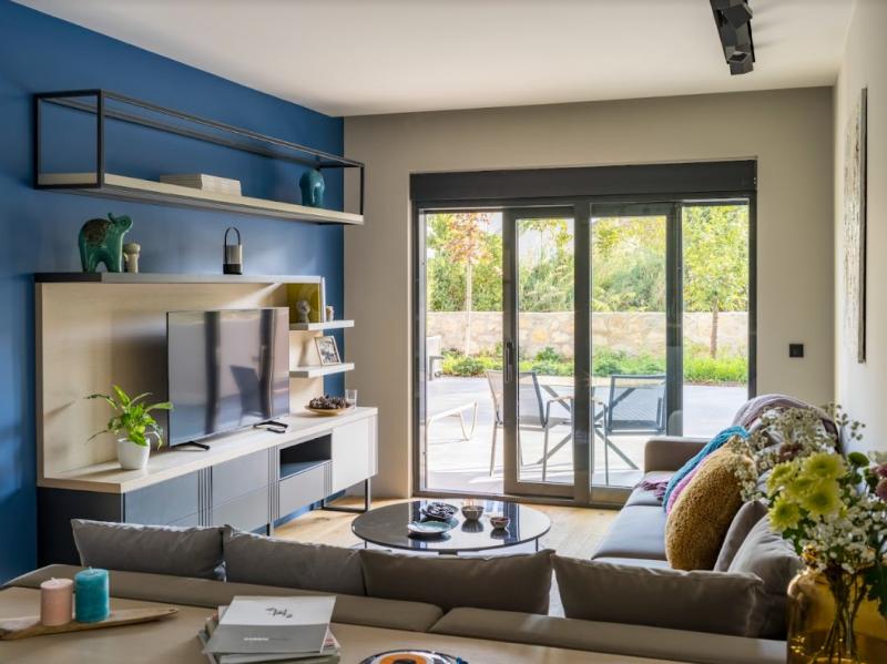 Luxury 1-bedroom apartment in Tivat for rent 2