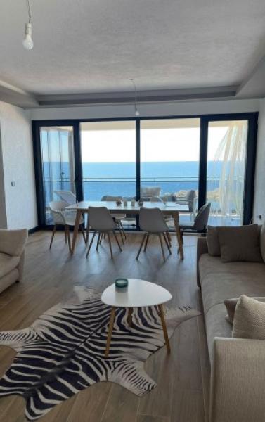 Dvosoban stan u Budvi, 77m²