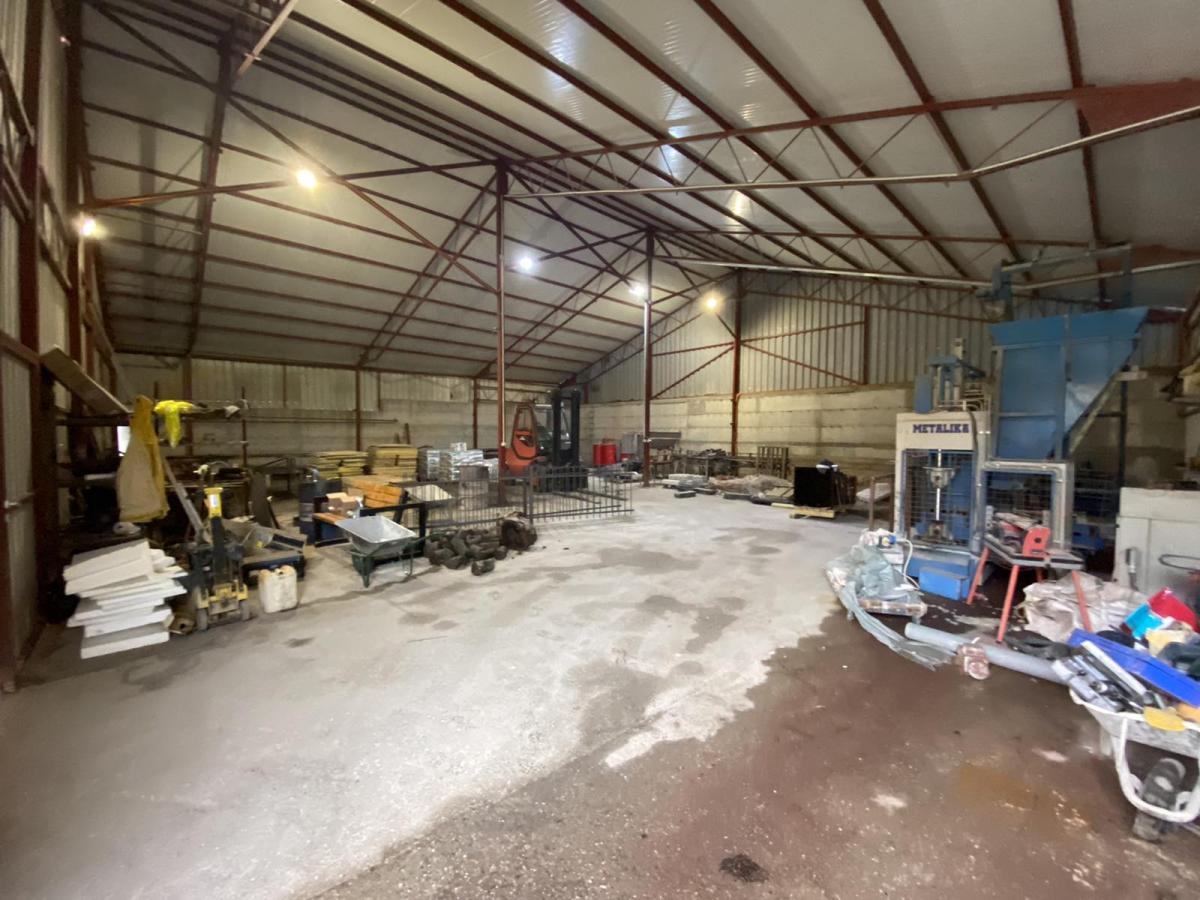 Warehouse space in Radanovici, Kotor for rent 4