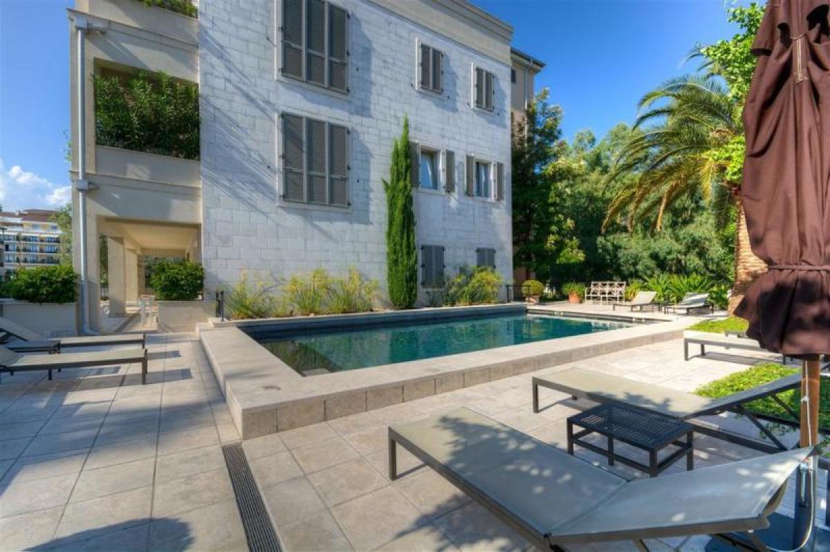 Jednosoban stan u Porto Montenegru sa predivnim pogledom na more 21