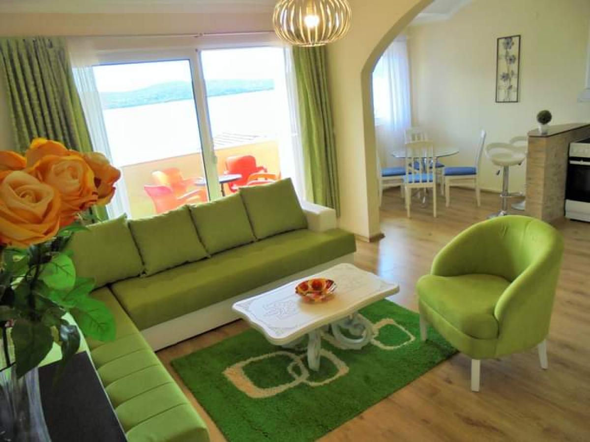 Modern 1-bedroom apartment with a sea view in Tivat for rent 4
