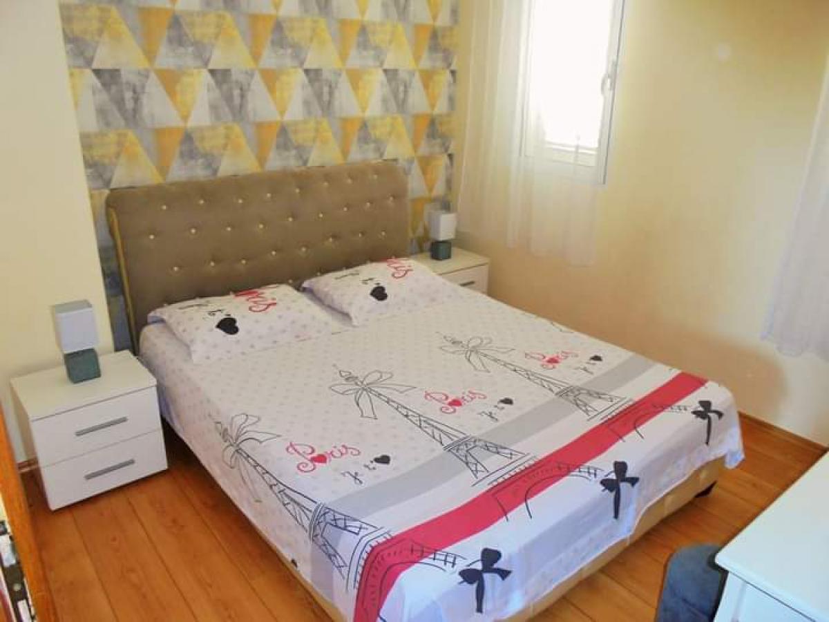 Modern 1-bedroom apartment with a sea view in Tivat for rent 5