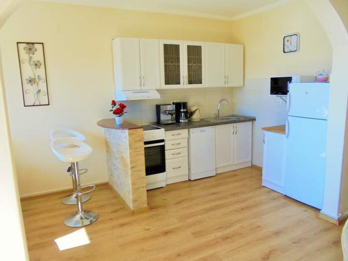 Modern 1-bedroom apartment with a sea view in Tivat for rent 9