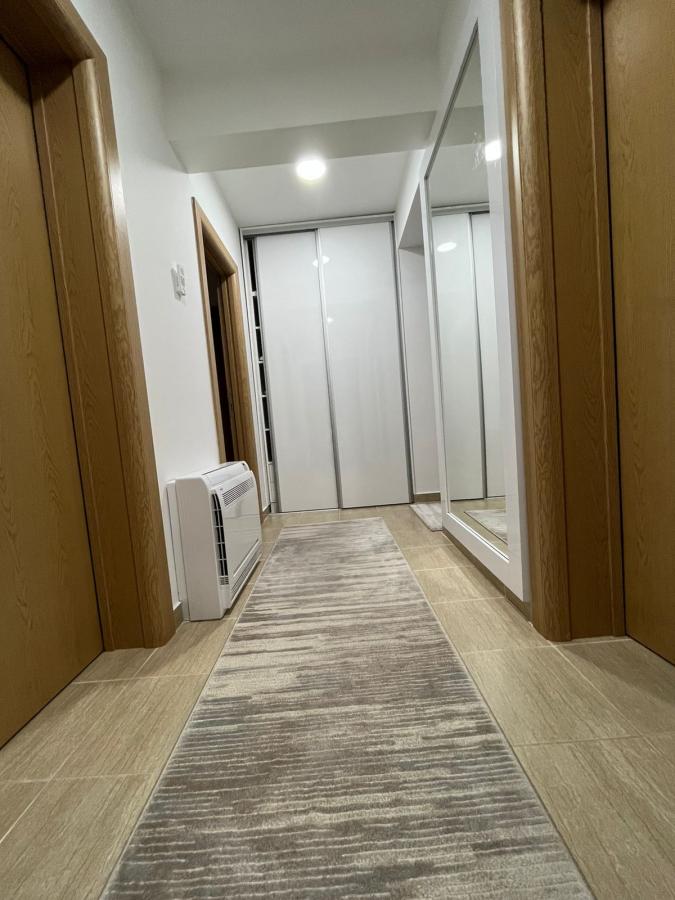Fully furnished 3-bedroom apartment with a sea view in Budva for sale 4