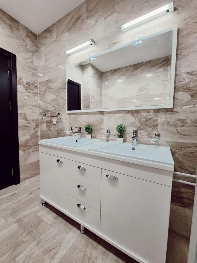 Luxurious apartment in the center of Budva is for sale 15