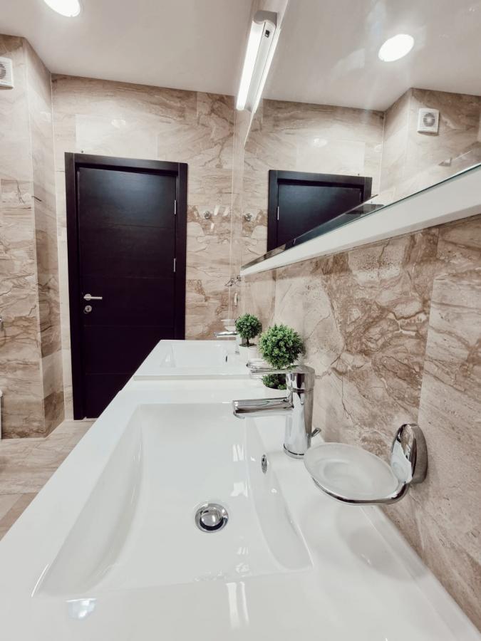 Luxurious apartment in the center of Budva is for sale 17