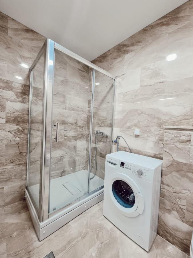 Luxurious apartment in the center of Budva is for sale 18