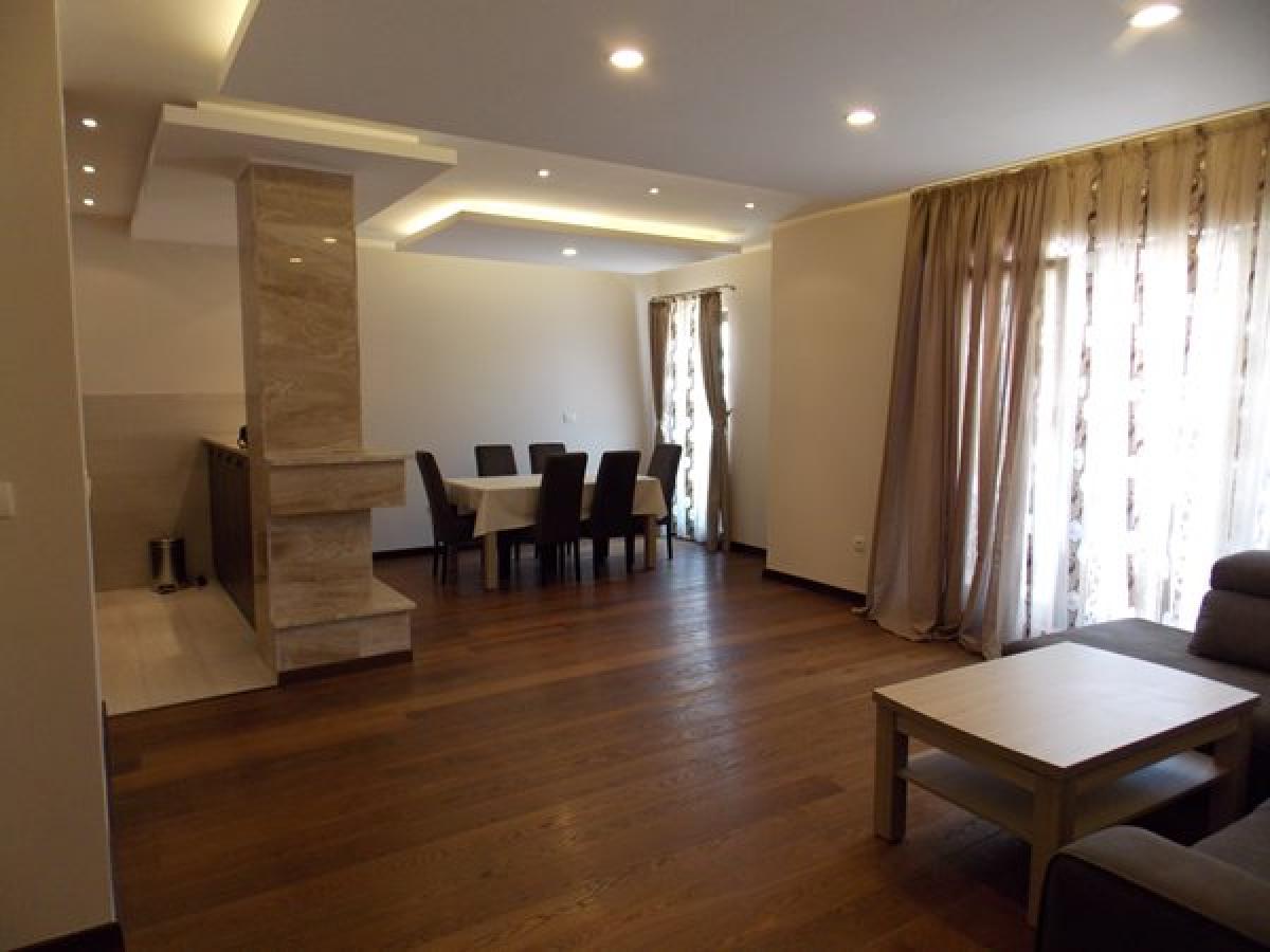 Luxurious apartment in the center of Budva is for sale 7