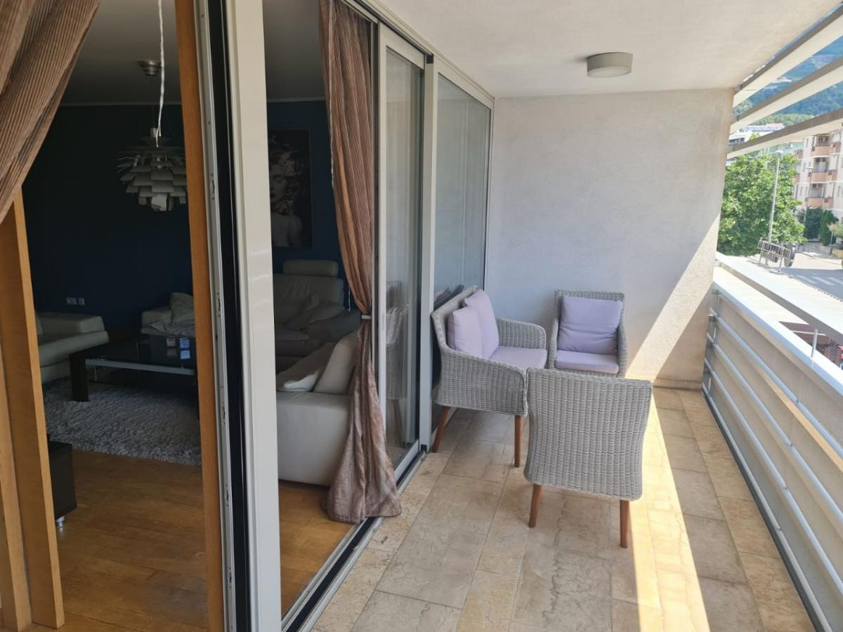 Modern 2-bedroom apartment in Budva for sale 4