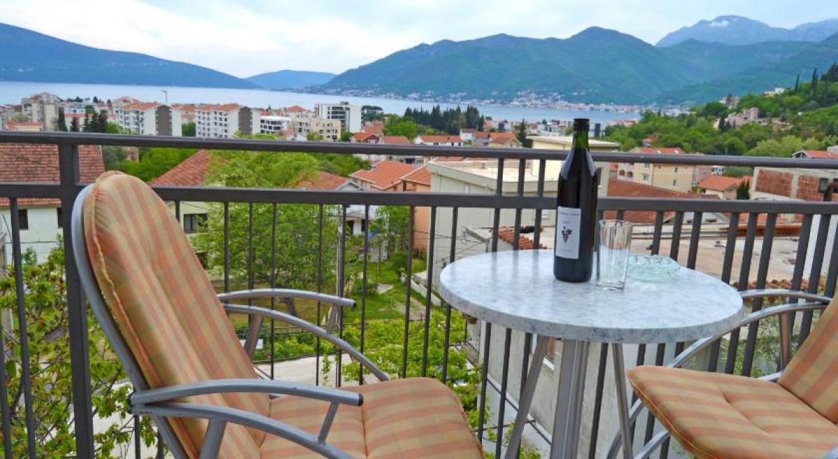 Luxury studio apartment in Tivat for sale 5