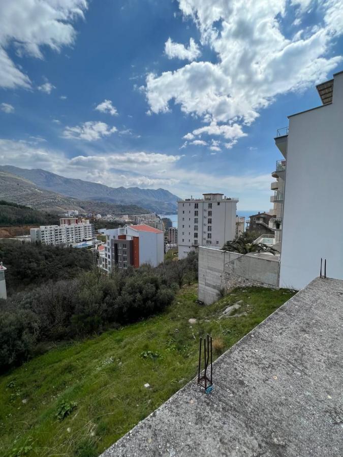 A house with a sea view in Budva for sale 3