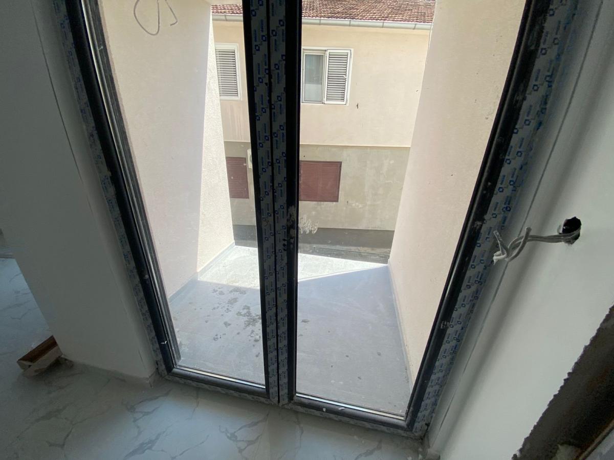 New 2-bedroom apartment in Herceg Novi is for sale 11