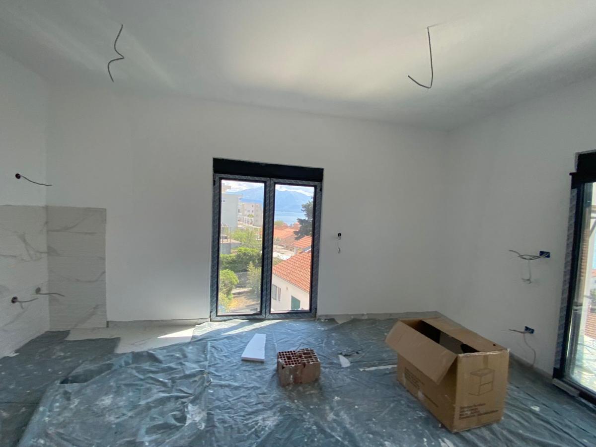 New 2-bedroom apartment with a sea view in Herceg Novi for sale 6