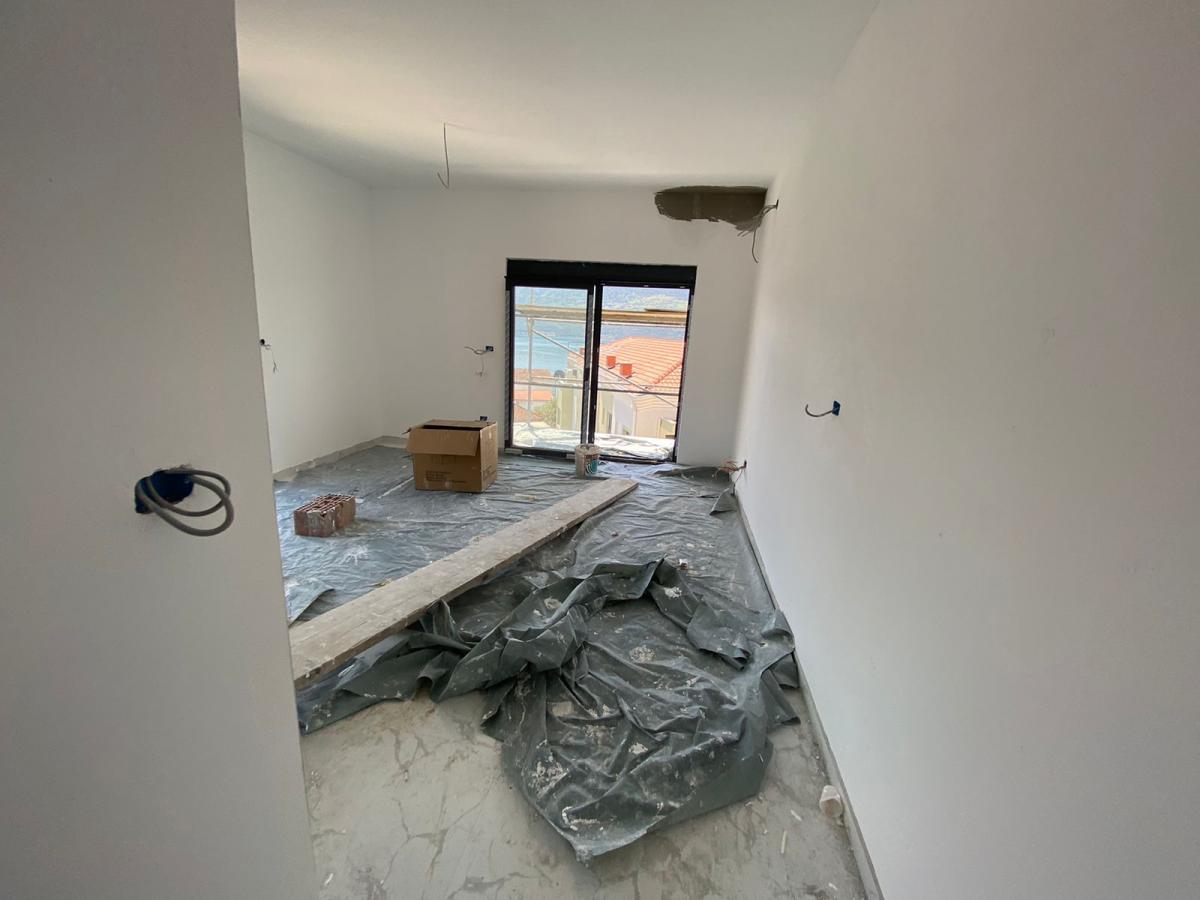 New 2-bedroom apartment with a sea view in Herceg Novi for sale 8