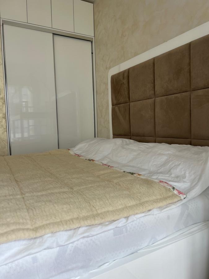 Luxury 1-bedroom apartment in Budva is for rent 12
