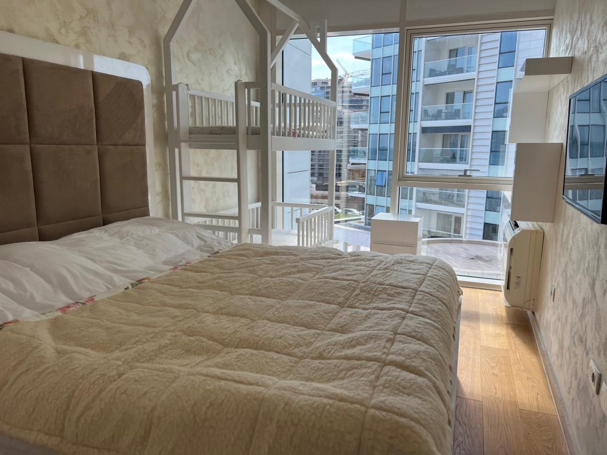 Luxury 1-bedroom apartment in Budva is for rent 13